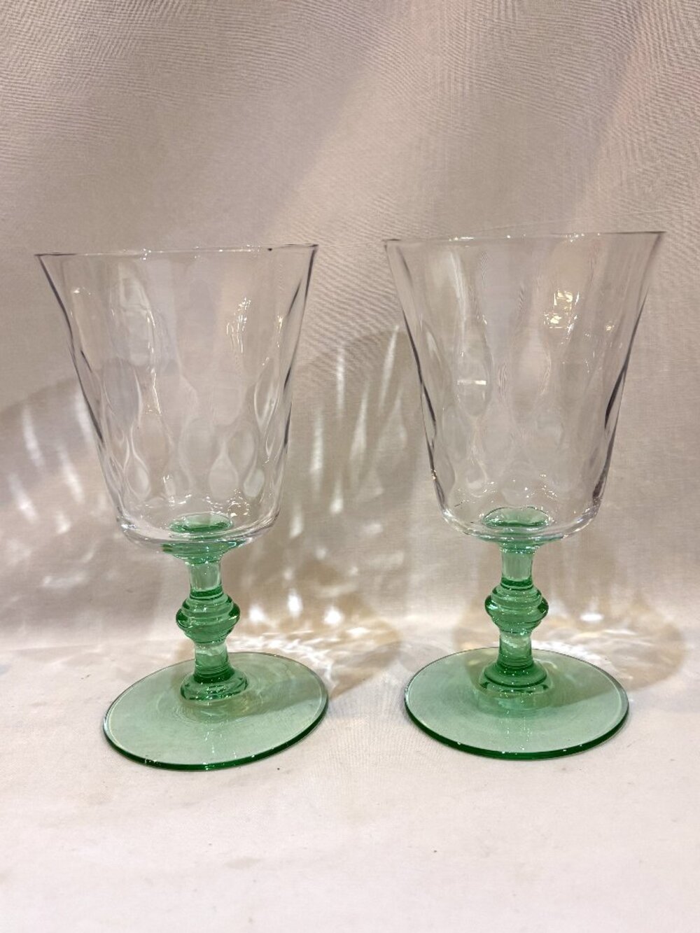 Pair of VTG Diamond Optic Stem Wine Glasses Green Uranium Glass Stem UV Glow